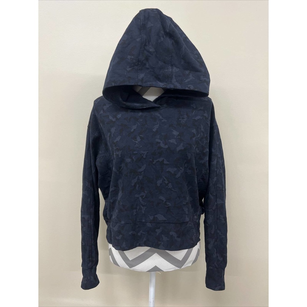 ATHLETA Navy Blue & Black Camo Farallon Cropped Hoodie Women’s Size Medium Chrty
